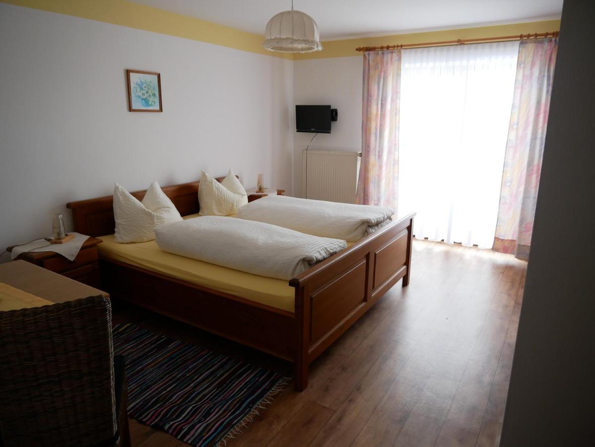 Pension Ambros Buchlberg Luaran gambar