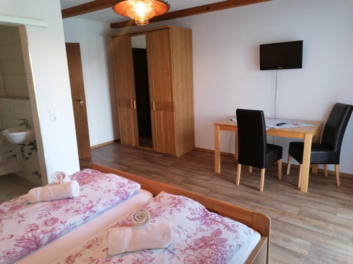 Pension Ambros Buchlberg Luaran gambar